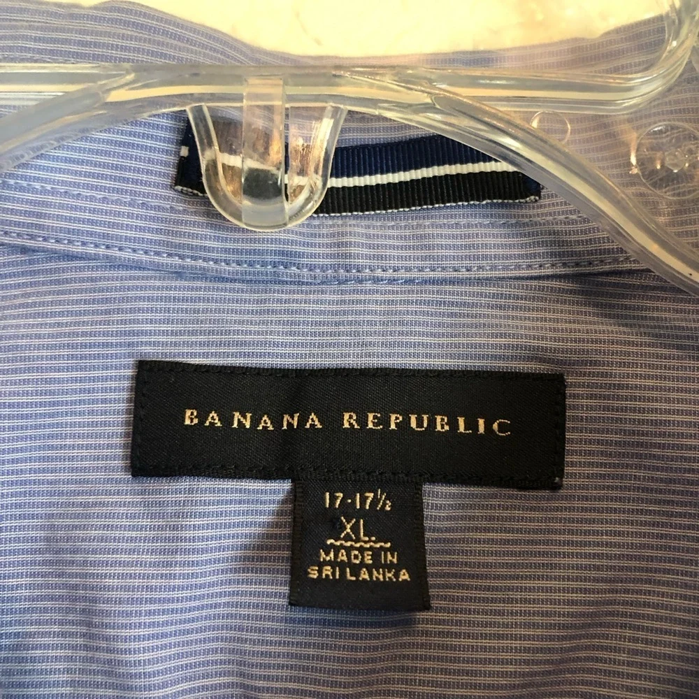 Banana Republic Men's Blue Thin Striped Short Sleeve Button Down Shirt size XL